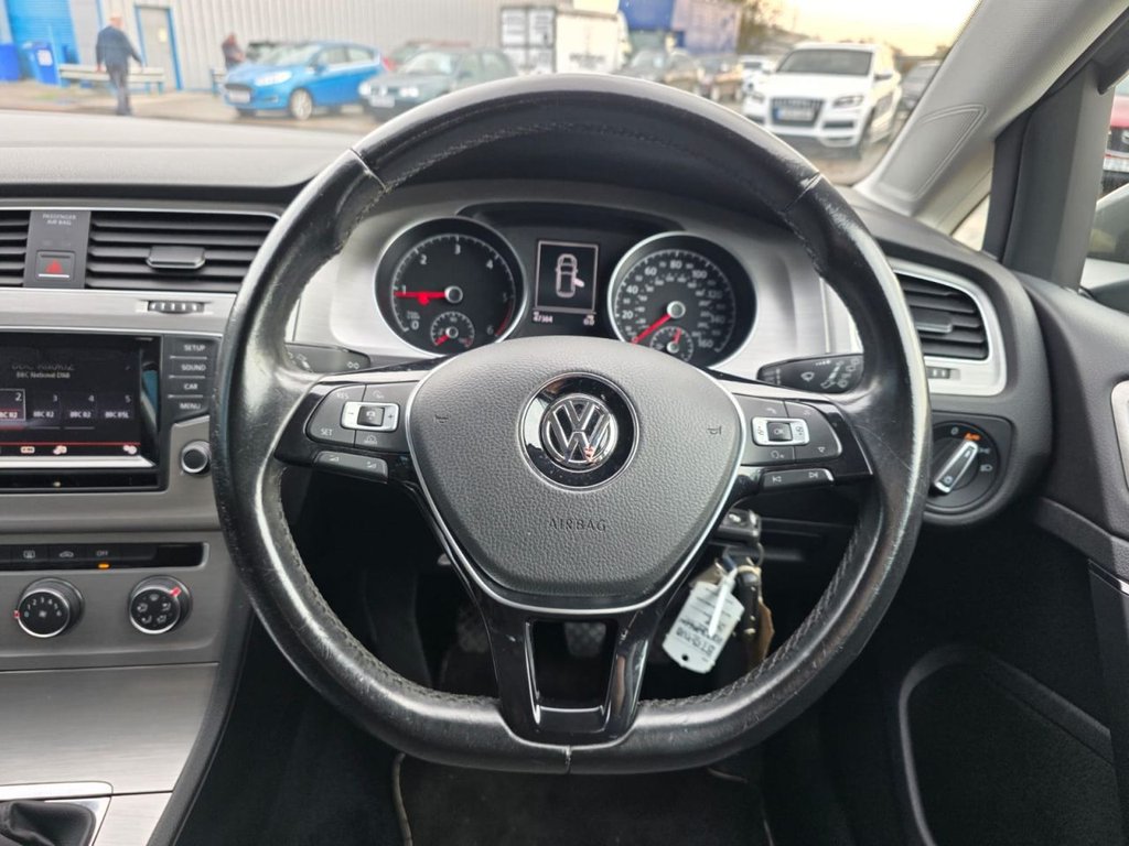 Used Volkswagen Golf 2015 for sale - 76482307: Photo 22