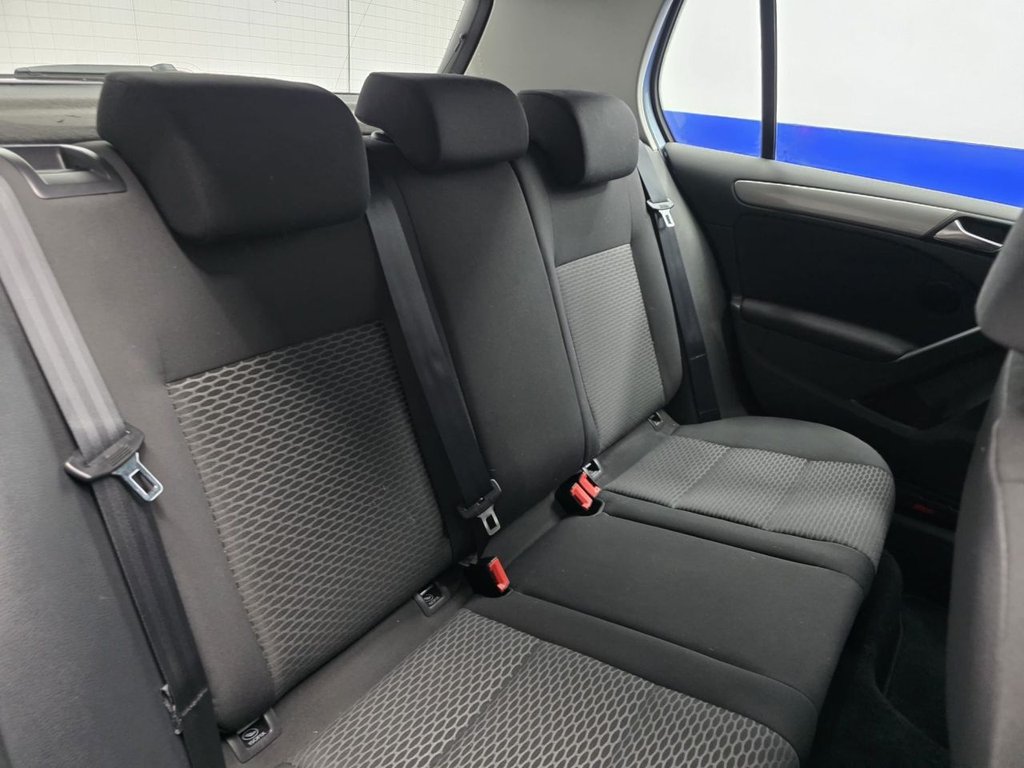 Used Volkswagen Golf 2011 for sale - 76724219: Photo 19