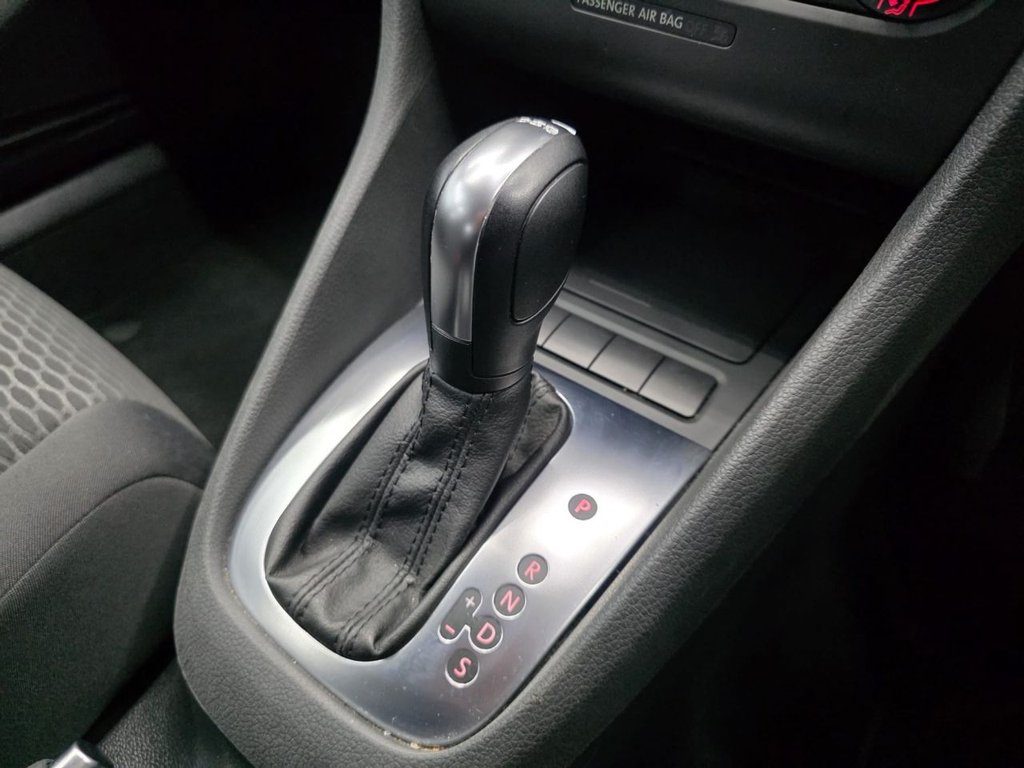 Used Volkswagen Golf 2011 for sale - 76724219: Photo 28