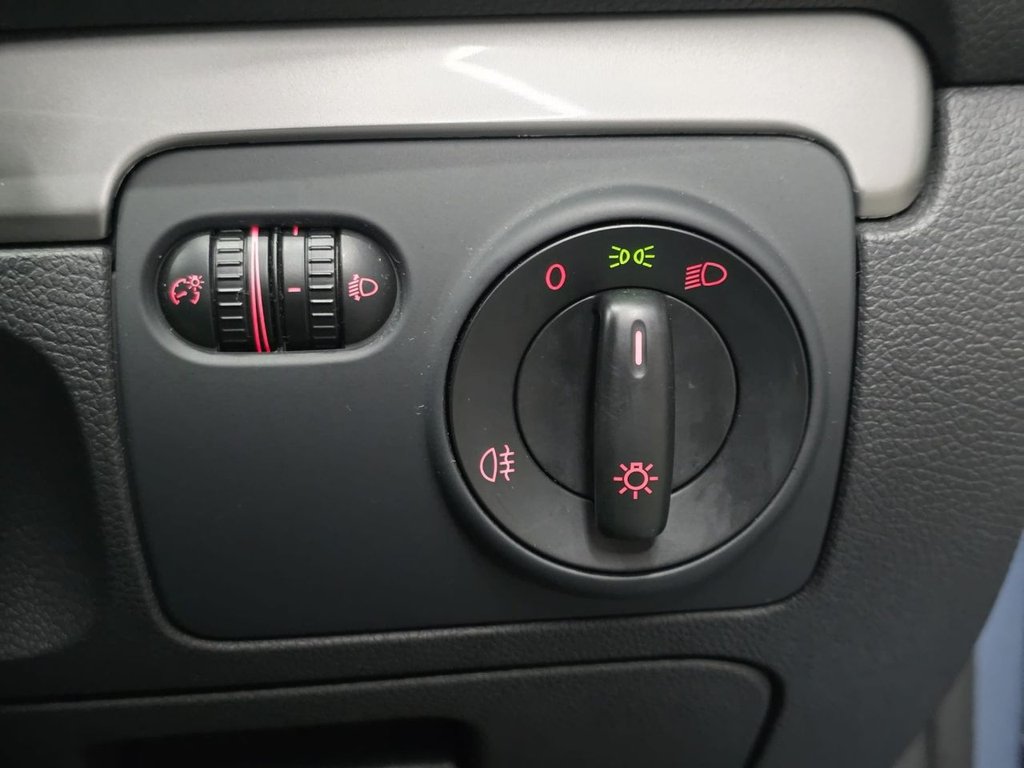 Used Volkswagen Golf 2011 for sale - 76724219: Photo 34