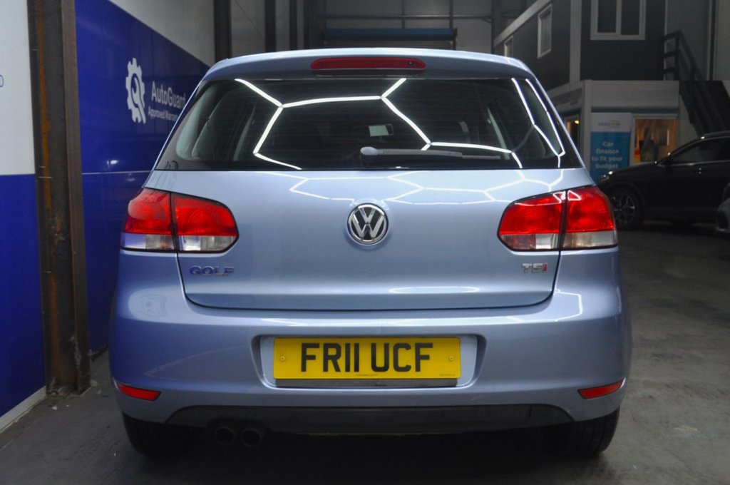 Used Volkswagen Golf 2011 for sale - 76724219: Photo 9