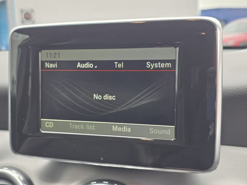 Used Mercedes-Benz GLA 2015 for sale - 76496148: Photo 32