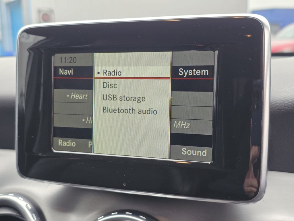 Used Mercedes-Benz GLA 2015 for sale - 76496148: Photo 34