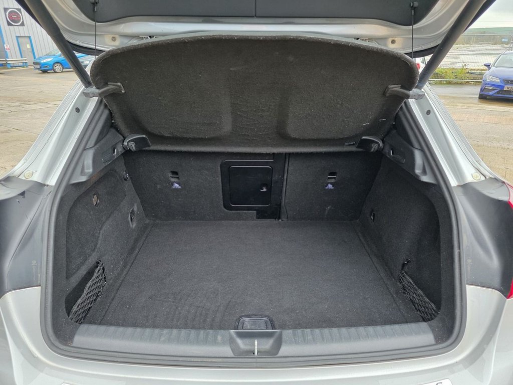 Used Mercedes-Benz GLA 2015 for sale - 76496148: Photo 6