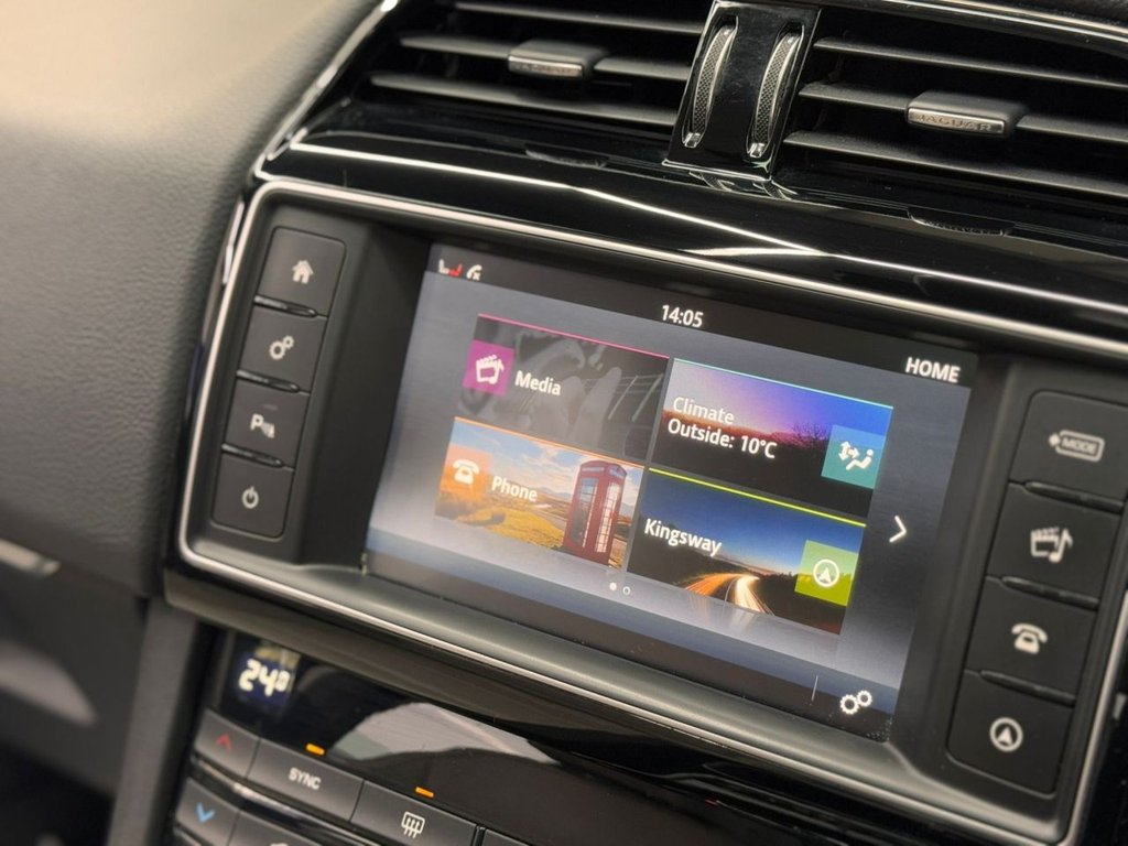 Used Jaguar F-Pace 2016 for sale - 77355956: Photo 30