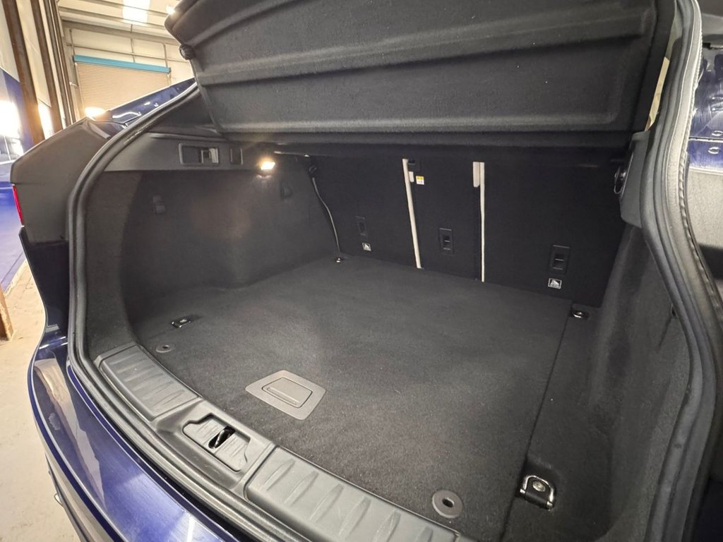 Used Jaguar F-Pace 2016 for sale - 77355956: Photo 6