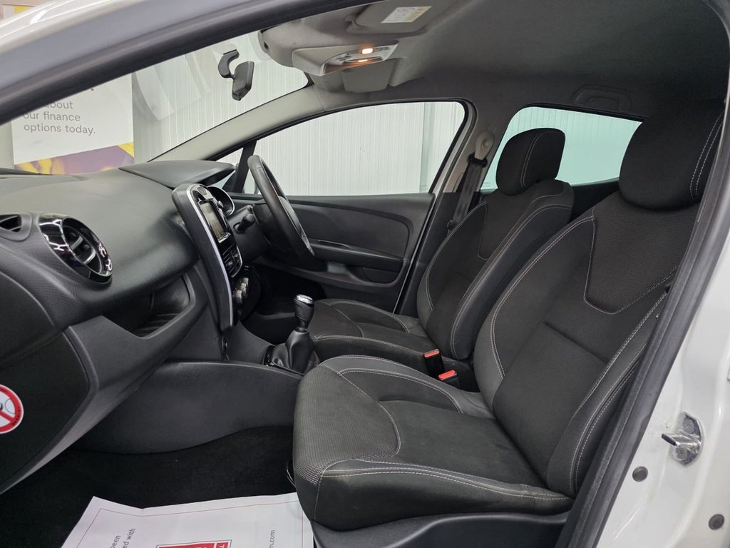 Used Renault Clio 2019 for sale - 77952715: Photo 22