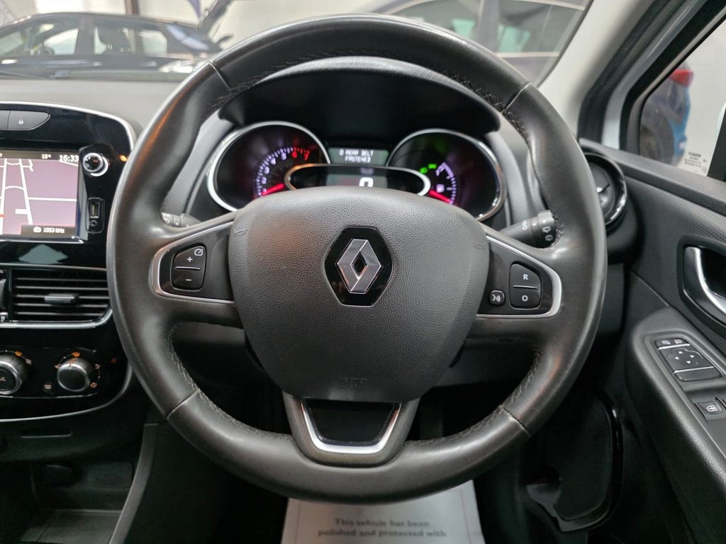 Used Renault Clio 2019 for sale - 77952715: Photo 26