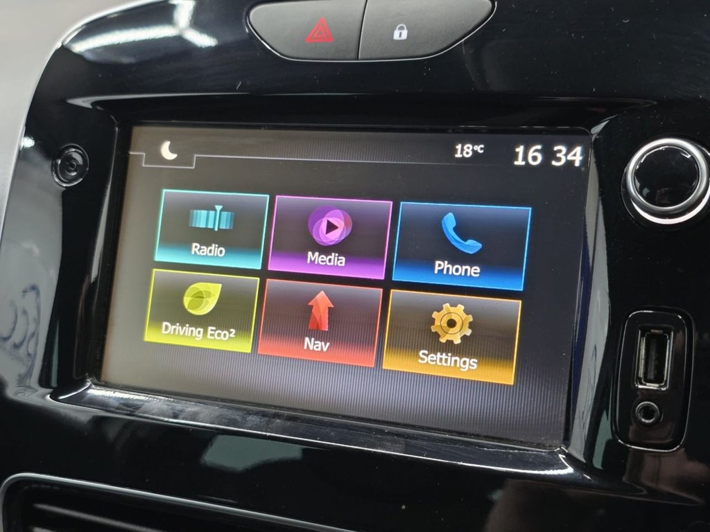 Used Renault Clio 2019 for sale - 77952715: Photo 31