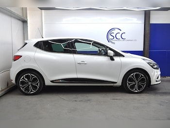 Used Renault Clio 2019 for sale - 77952715: Photo