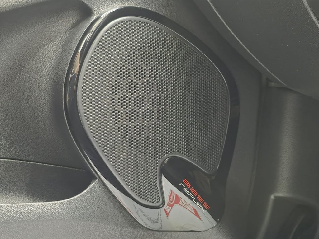 Used Renault Clio 2019 for sale - 77952715: Photo 41