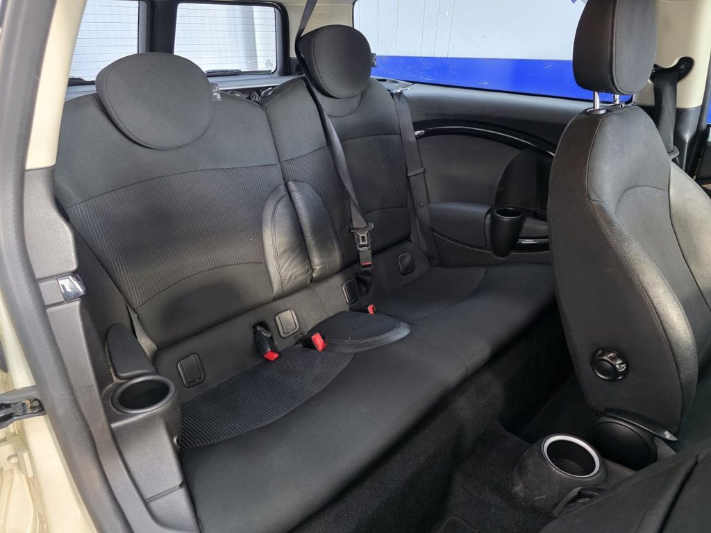 Used MINI Clubman 2011 for sale - 76642178: Photo 21