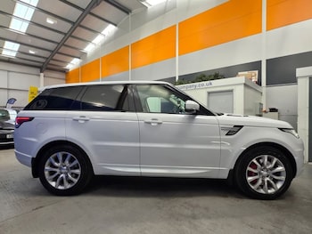 Used Land Rover Range Rover Sport 2016 for sale - 79438339: Photo