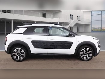 Used Citroen C4 Cactus 2017 for sale - 77703606: Photo