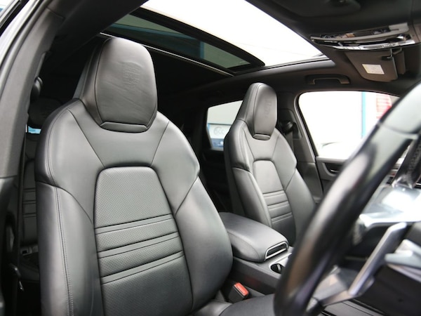 Used Porsche Cayenne 2018 for sale - 76202449: Photo 13