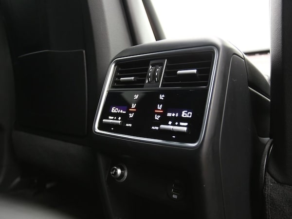 Used Porsche Cayenne 2018 for sale - 76202449: Photo 16