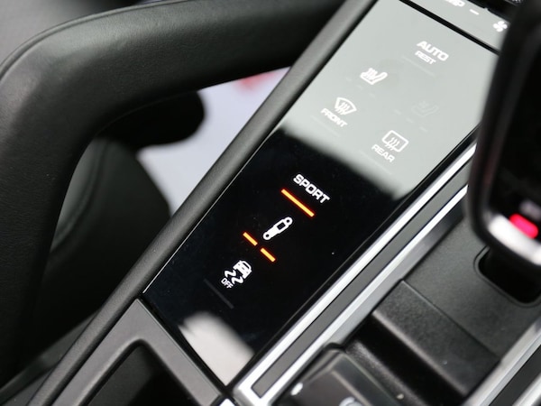 Used Porsche Cayenne 2018 for sale - 76202449: Photo 37