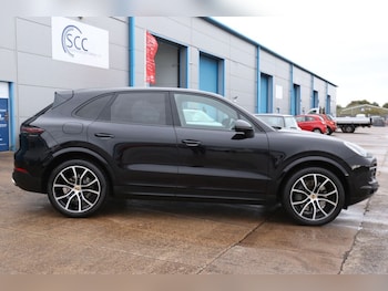 Used Porsche Cayenne 2018 for sale - 76202449: Photo 3