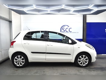 Used Toyota Yaris 2011 for sale - 78240983: Photo