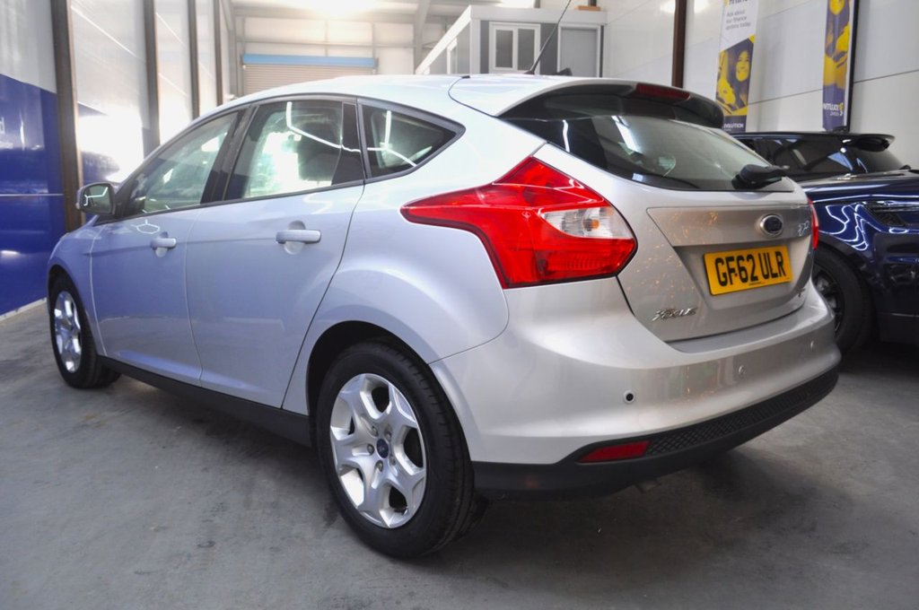 Used Ford Focus 2012 for sale - 76934492: Photo 11