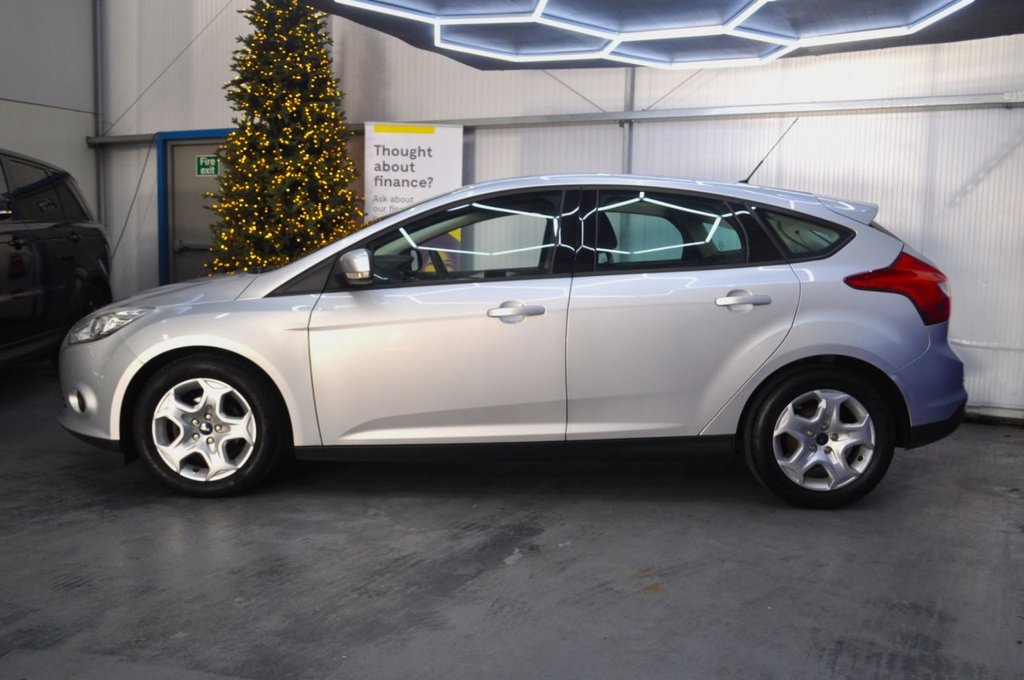 Used Ford Focus 2012 for sale - 76934492: Photo 12
