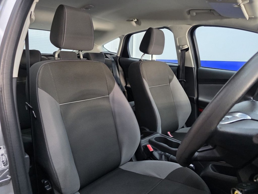 Used Ford Focus 2012 for sale - 76934492: Photo 17