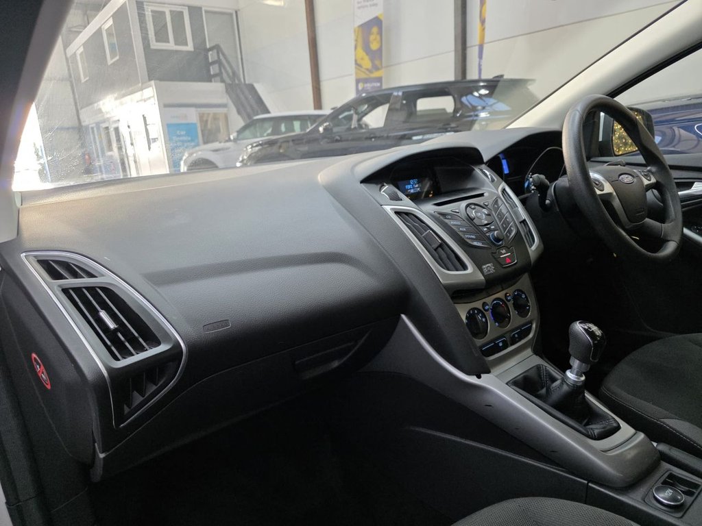 Used Ford Focus 2012 for sale - 76934492: Photo 21