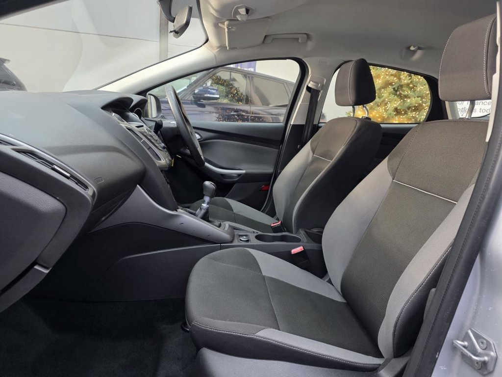 Used Ford Focus 2012 for sale - 76934492: Photo 22