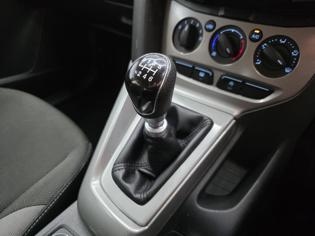 Used Ford Focus 2012 for sale - 76934492: Photo 27