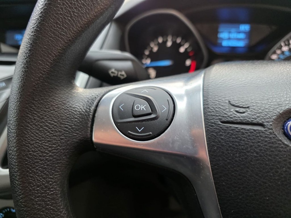 Used Ford Focus 2012 for sale - 76934492: Photo 31