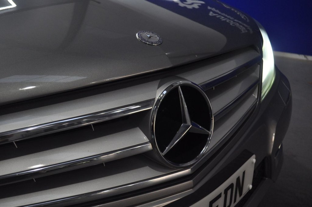 Used Mercedes-Benz C Class 2013 for sale - 76966185: Photo 10