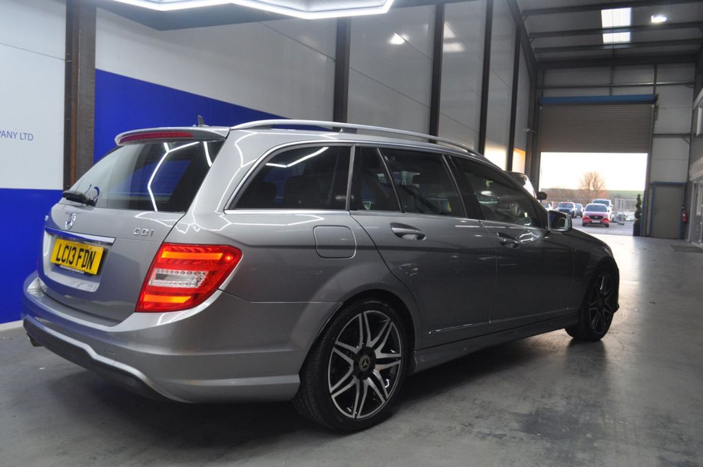 Used Mercedes-Benz C Class 2013 for sale - 76966185: Photo 7