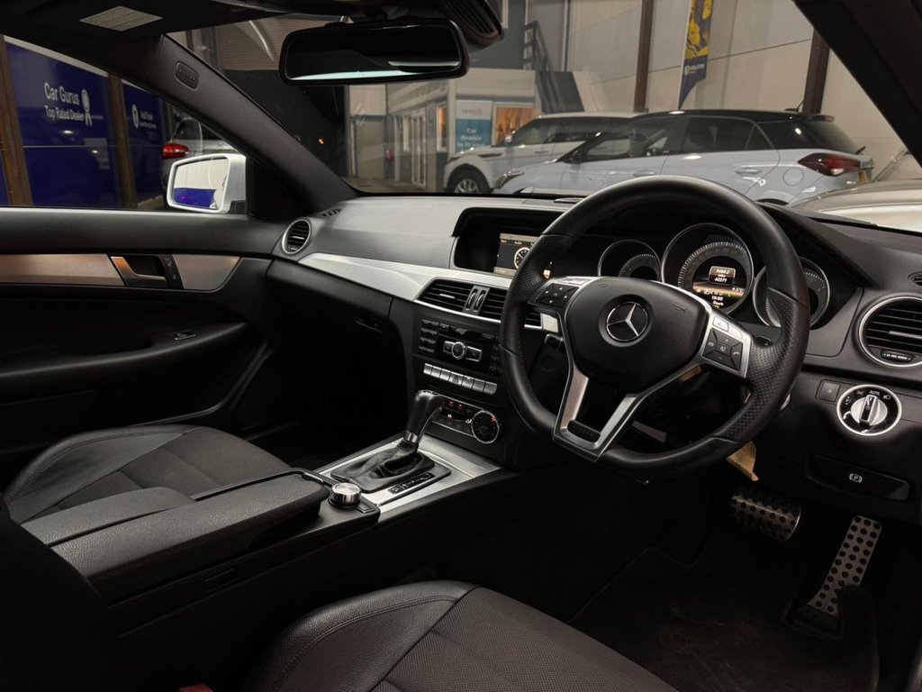 Used Mercedes-Benz C Class 2012 for sale - 77080320: Photo 12