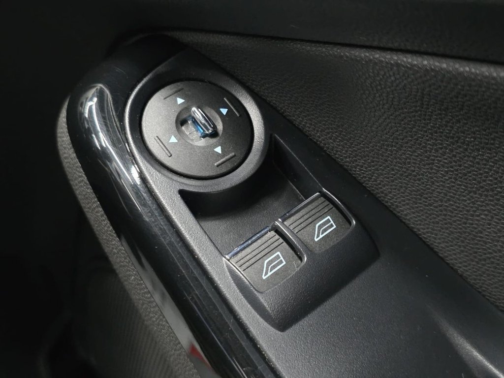 Used Ford Fiesta 2014 for sale - 77463452: Photo 41