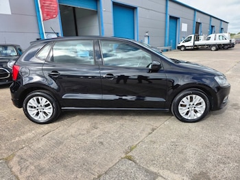 Used Volkswagen Polo 2014 for sale - 78805700: Photo