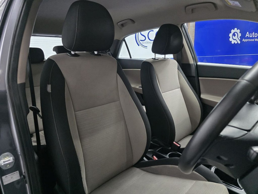 Used Hyundai i20 2015 for sale - 77302016: Photo 17