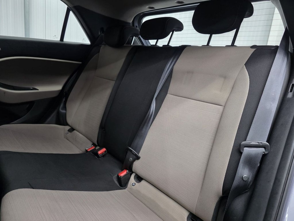 Used Hyundai i20 2015 for sale - 77302016: Photo 26