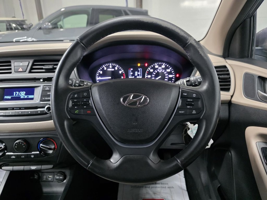 Used Hyundai i20 2015 for sale - 77302016: Photo 27