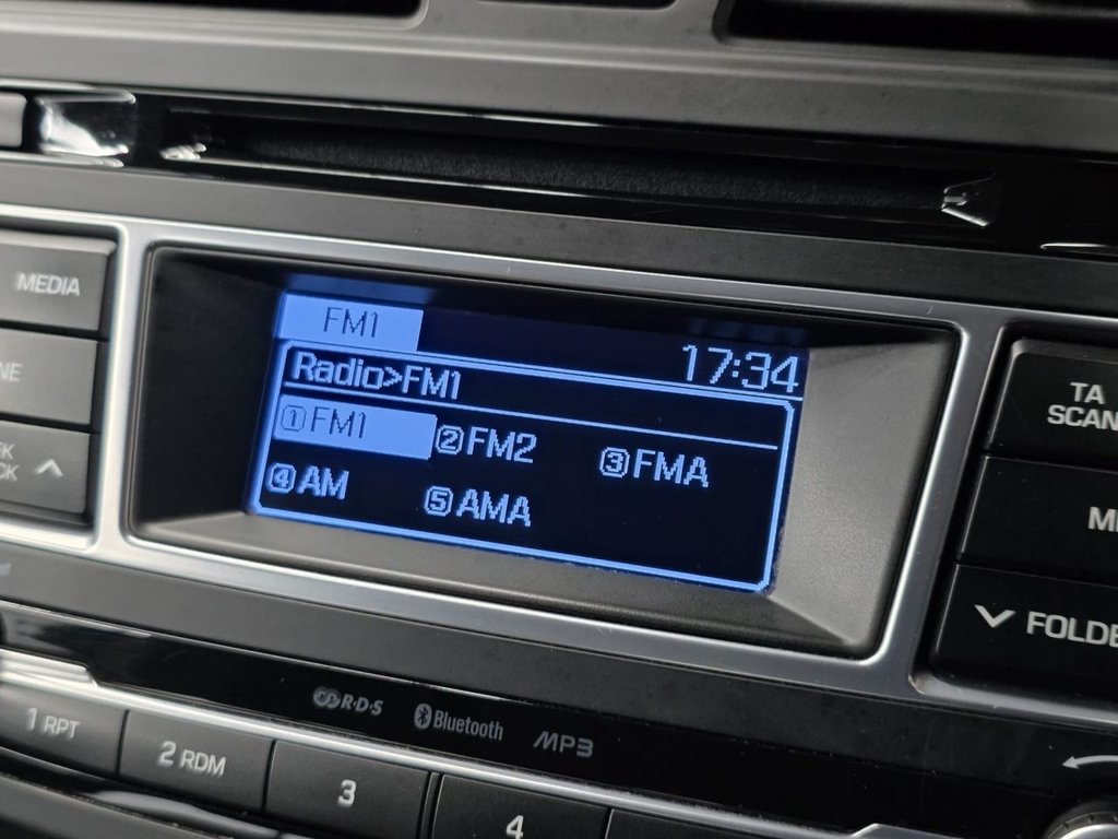 Used Hyundai i20 2015 for sale - 77302016: Photo 32