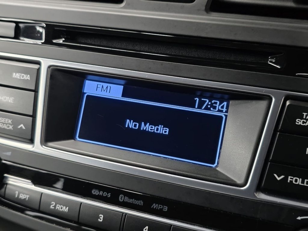 Used Hyundai i20 2015 for sale - 77302016: Photo 33