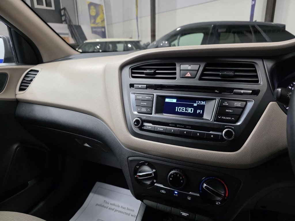 Used Hyundai i20 2015 for sale - 77302016: Photo 35