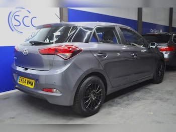 Used Hyundai i20 2015 for sale - 77302016: Photo
