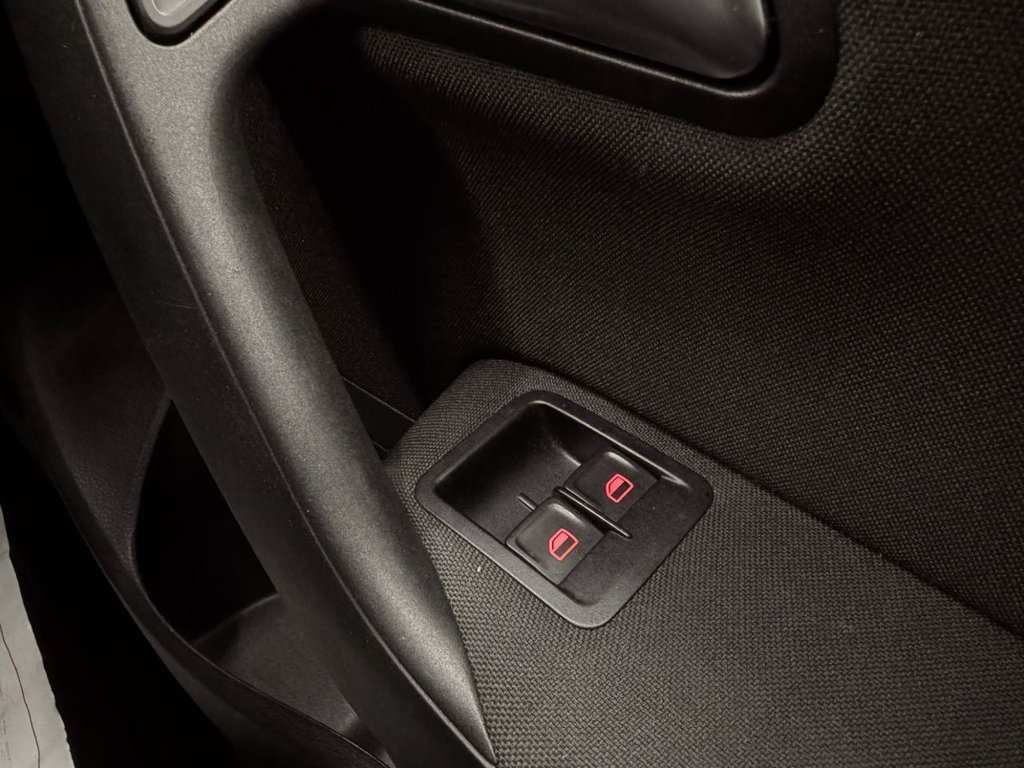 Used Volkswagen Polo 2014 for sale - 77507136: Photo 28