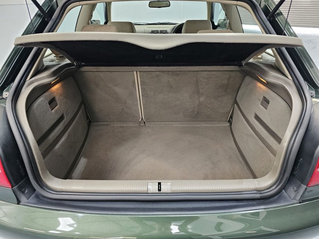 Used Audi A3 2003 for sale - 75998964: Photo 6