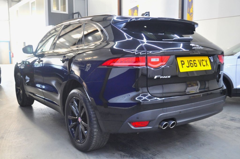 Used Jaguar F-Pace 2016 for sale - 76617238: Photo 16