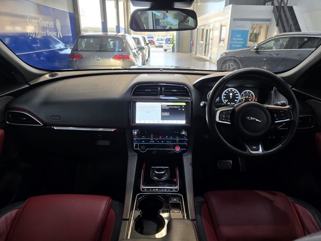 Used Jaguar F-Pace 2016 for sale - 76617238: Photo 25