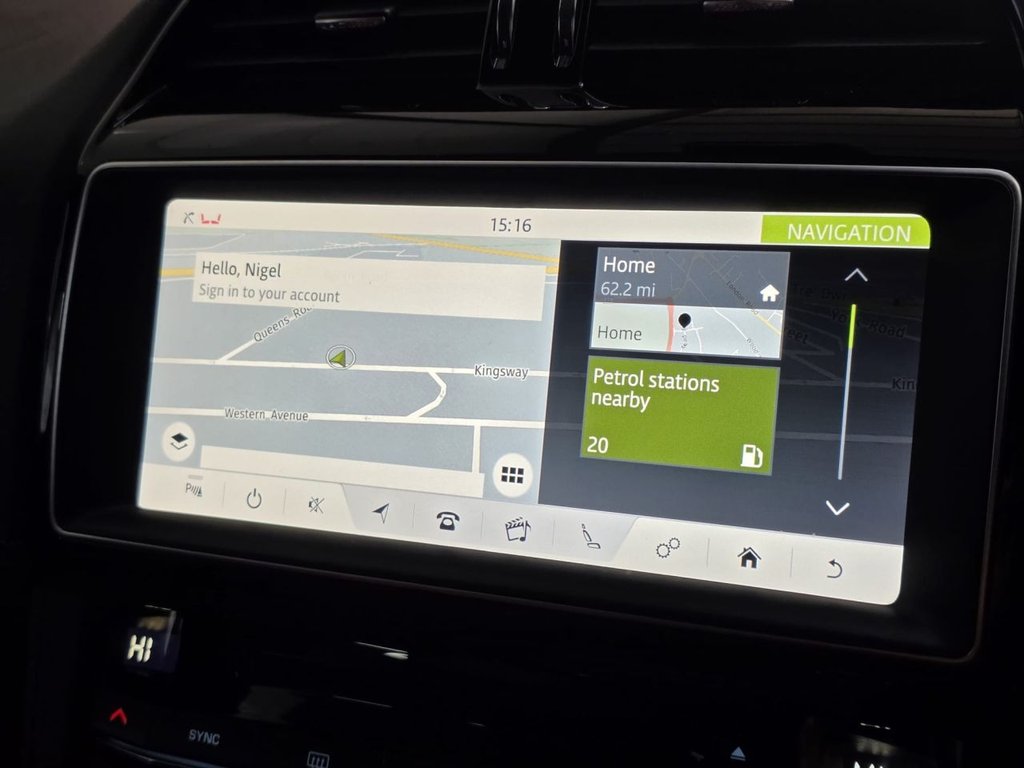 Used Jaguar F-Pace 2016 for sale - 76617238: Photo 37