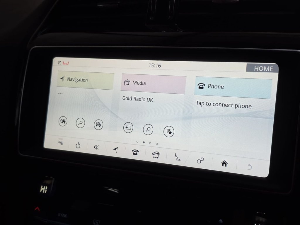 Used Jaguar F-Pace 2016 for sale - 76617238: Photo 43