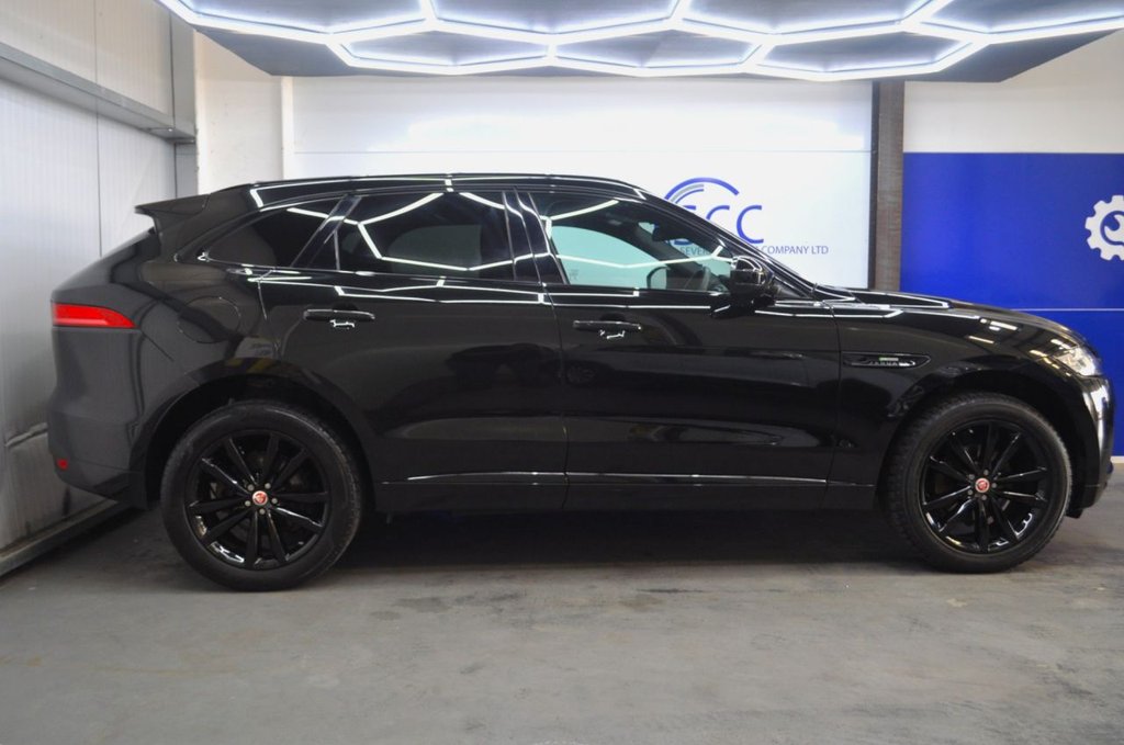 Used Jaguar F-Pace 2016 for sale - 76617238: Photo 7