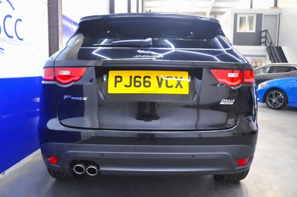 Used Jaguar F-Pace 2016 for sale - 76617238: Photo 9